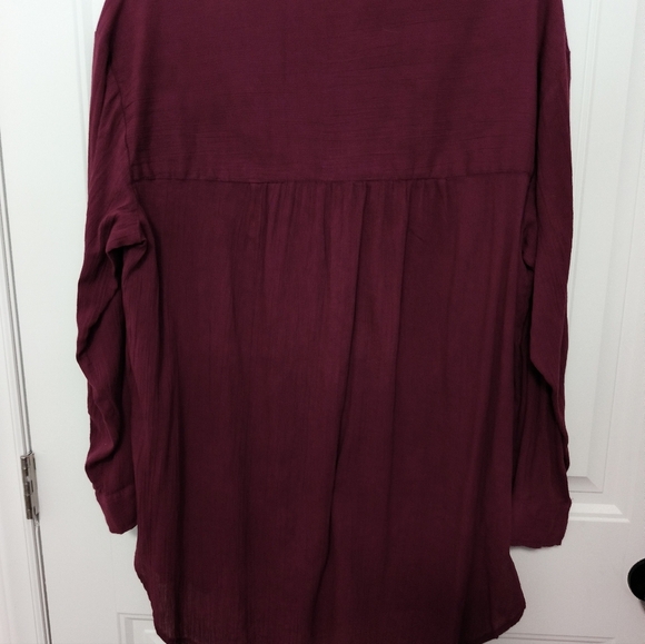 New Burgundy Oversized Button Shirt / 2X - Picture 3 of 6